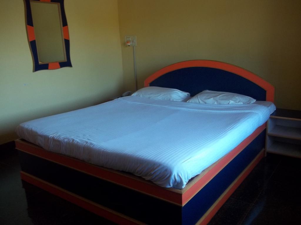 Stay Simple Riverdale Resort Hassan Extérieur photo