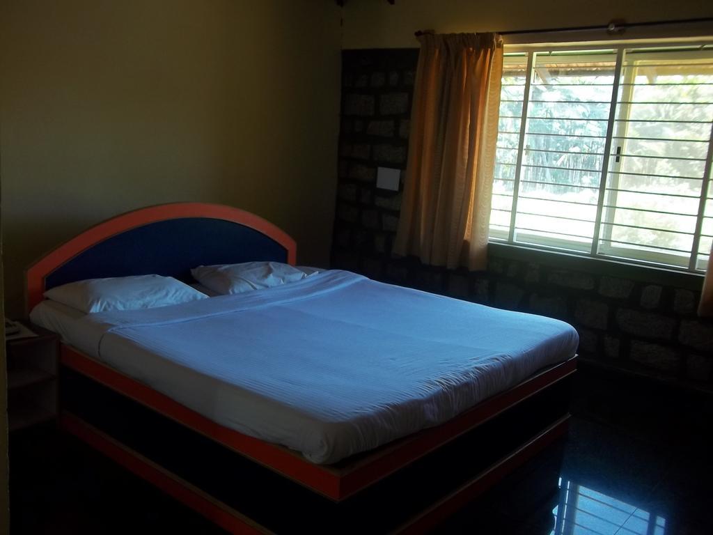 Stay Simple Riverdale Resort Hassan Extérieur photo