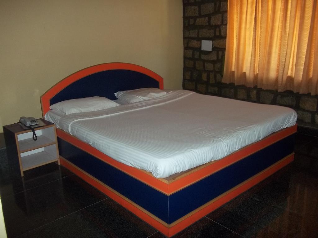 Stay Simple Riverdale Resort Hassan Extérieur photo